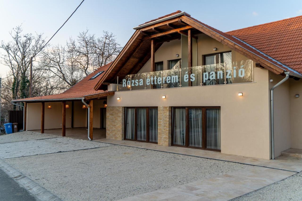 Rozsa Etterem & Panzio Bed and Breakfast Πετς Εξωτερικό φωτογραφία